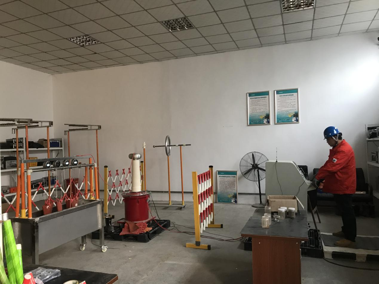 1677143524258050744.png 圖片1111111.png